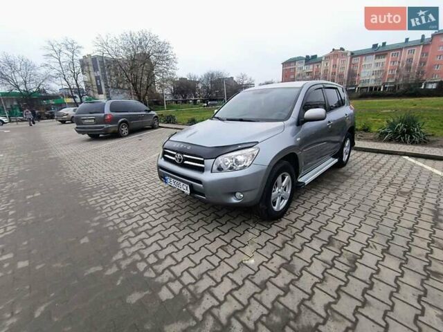 Серый Тойота РАВ 4, объемом двигателя 2.2 л и пробегом 265 тыс. км за 9400 $, фото 19 на Automoto.ua