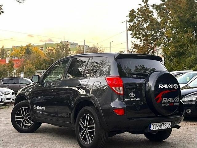 Сірий Тойота РАВ 4, об'ємом двигуна 2.2 л та пробігом 260 тис. км за 2800 $, фото 2 на Automoto.ua