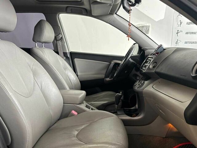 Серый Тойота РАВ 4, объемом двигателя 2.4 л и пробегом 144 тыс. км за 11000 $, фото 20 на Automoto.ua