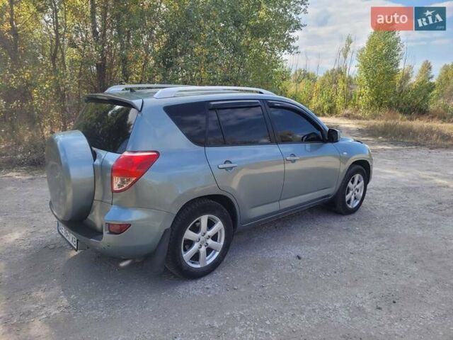 Сірий Тойота РАВ 4, об'ємом двигуна 2 л та пробігом 200 тис. км за 9500 $, фото 9 на Automoto.ua