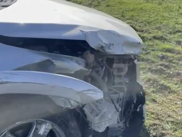 Серый Тойота РАВ 4, объемом двигателя 2.2 л и пробегом 200 тыс. км за 4500 $, фото 4 на Automoto.ua