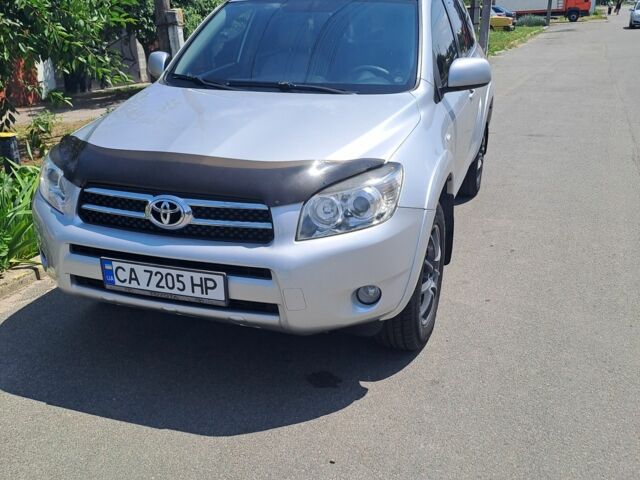 Серый Тойота РАВ 4, объемом двигателя 2.4 л и пробегом 273 тыс. км за 9500 $, фото 12 на Automoto.ua