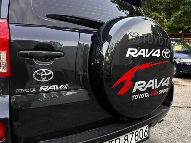 Сірий Тойота РАВ 4, об'ємом двигуна 2.2 л та пробігом 260 тис. км за 2800 $, фото 3 на Automoto.ua