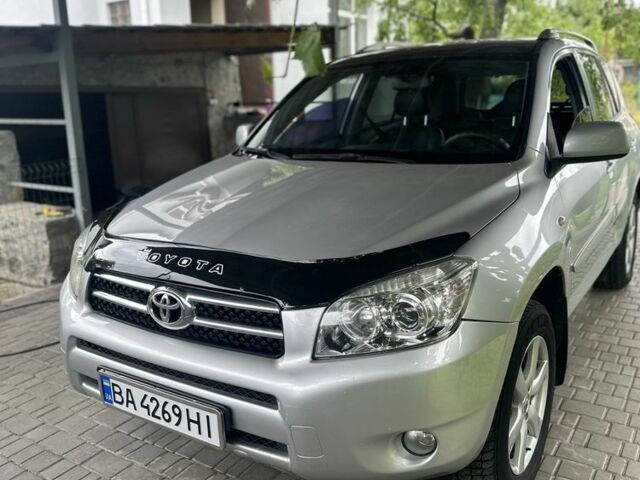 Сірий Тойота РАВ 4, об'ємом двигуна 2 л та пробігом 286 тис. км за 7000 $, фото 2 на Automoto.ua