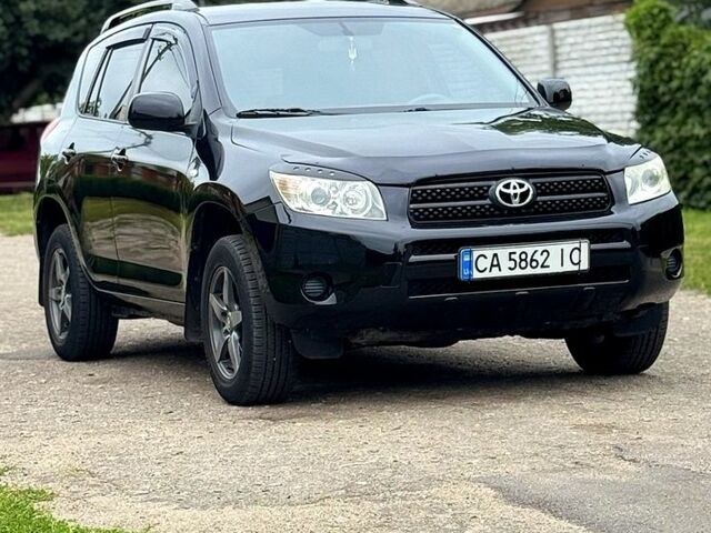 Серый Тойота РАВ 4, объемом двигателя 1.6 л и пробегом 230 тыс. км за 9400 $, фото 3 на Automoto.ua