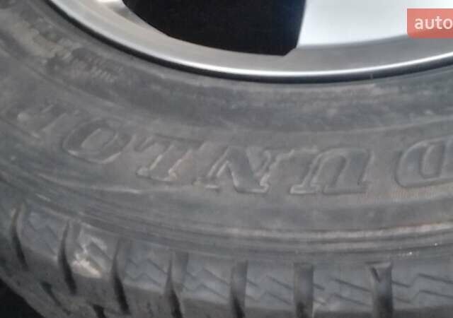 Сірий Тойота РАВ 4, об'ємом двигуна 2.4 л та пробігом 190 тис. км за 14400 $, фото 13 на Automoto.ua