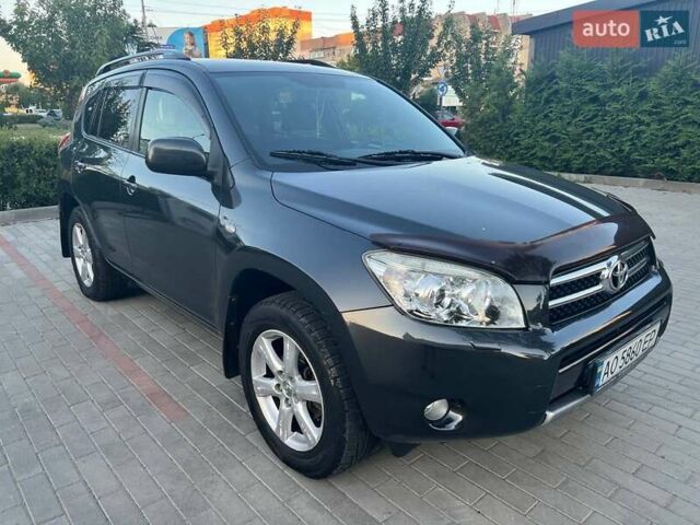 Серый Тойота РАВ 4, объемом двигателя 2 л и пробегом 243 тыс. км за 8800 $, фото 9 на Automoto.ua
