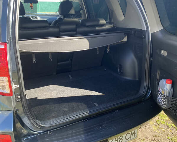 Серый Тойота РАВ 4, объемом двигателя 2.23 л и пробегом 203 тыс. км за 9990 $, фото 8 на Automoto.ua