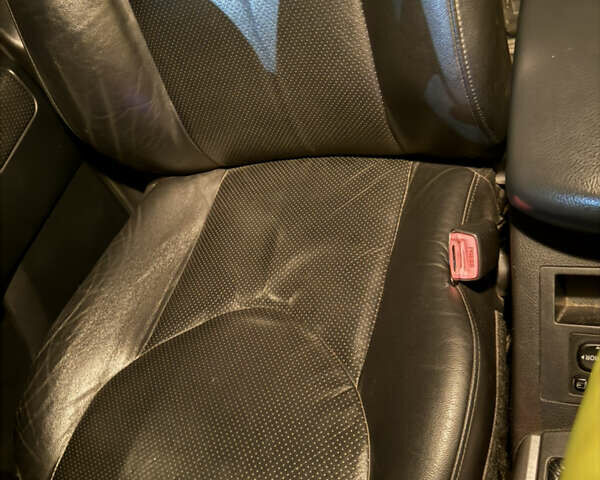 Серый Тойота РАВ 4, объемом двигателя 2.2 л и пробегом 238 тыс. км за 9500 $, фото 11 на Automoto.ua