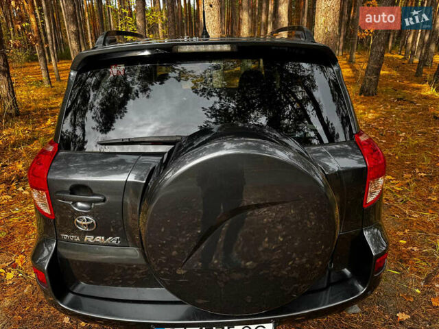 Серый Тойота РАВ 4, объемом двигателя 2 л и пробегом 232 тыс. км за 11500 $, фото 36 на Automoto.ua