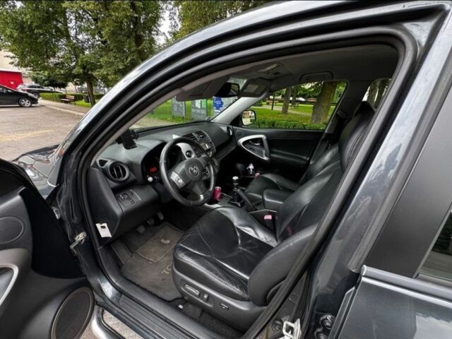 Серый Тойота РАВ 4, объемом двигателя 0 л и пробегом 178 тыс. км за 2700 $, фото 7 на Automoto.ua
