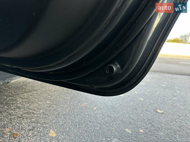 Серый Тойота РАВ 4, объемом двигателя 2 л и пробегом 213 тыс. км за 9999 $, фото 40 на Automoto.ua