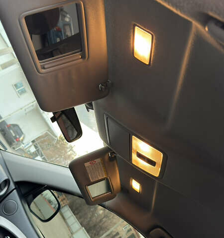 Серый Тойота РАВ 4, объемом двигателя 2 л и пробегом 90 тыс. км за 12300 $, фото 113 на Automoto.ua