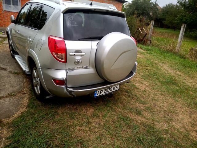 Сірий Тойота РАВ 4, об'ємом двигуна 2.2 л та пробігом 308 тис. км за 6200 $, фото 2 на Automoto.ua