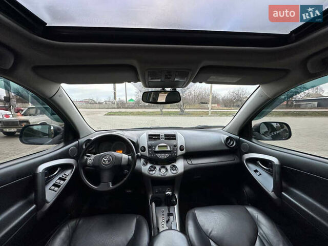 Серый Тойота РАВ 4, объемом двигателя 2 л и пробегом 230 тыс. км за 9450 $, фото 20 на Automoto.ua