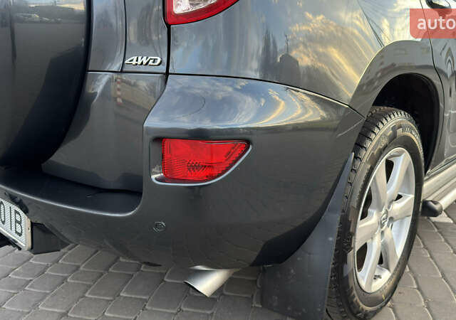 Сірий Тойота РАВ 4, об'ємом двигуна 2 л та пробігом 90 тис. км за 12300 $, фото 55 на Automoto.ua