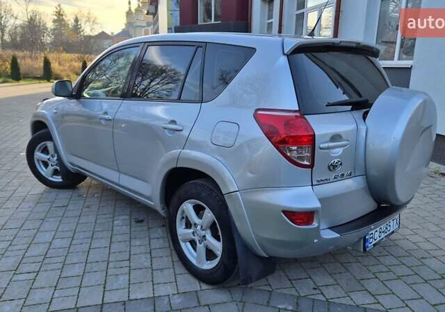 Серый Тойота РАВ 4, объемом двигателя 2.23 л и пробегом 293 тыс. км за 7999 $, фото 30 на Automoto.ua