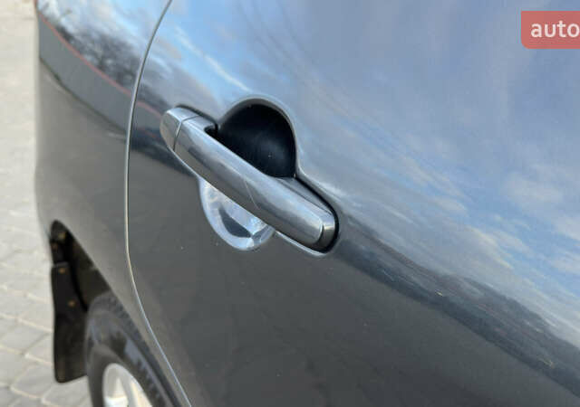 Серый Тойота РАВ 4, объемом двигателя 2 л и пробегом 90 тыс. км за 12300 $, фото 44 на Automoto.ua