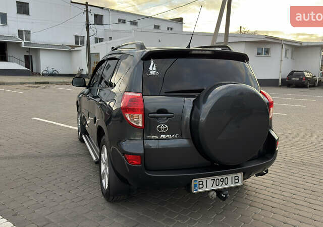 Сірий Тойота РАВ 4, об'ємом двигуна 2 л та пробігом 90 тис. км за 12300 $, фото 9 на Automoto.ua