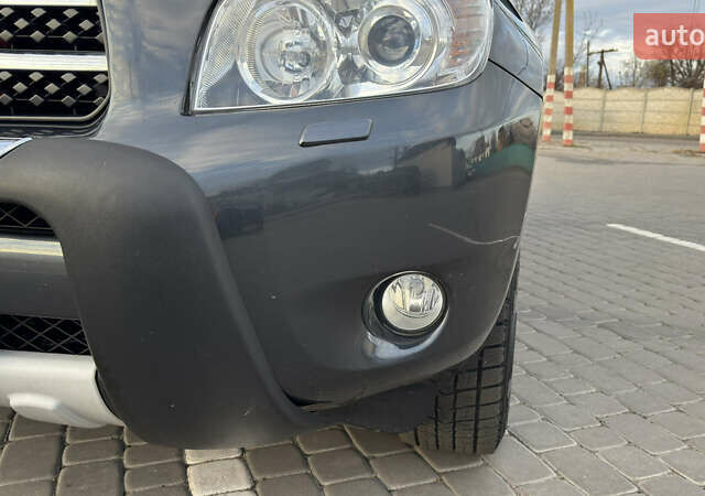 Сірий Тойота РАВ 4, об'ємом двигуна 2 л та пробігом 90 тис. км за 12300 $, фото 29 на Automoto.ua