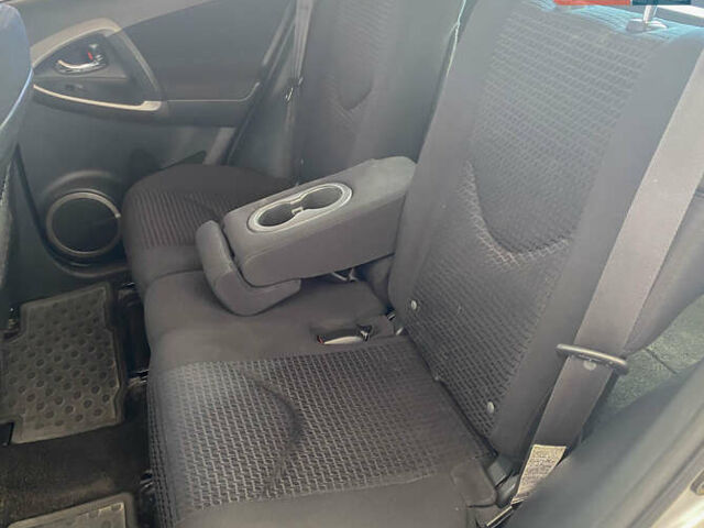 Серый Тойота РАВ 4, объемом двигателя 2.23 л и пробегом 156 тыс. км за 9650 $, фото 16 на Automoto.ua