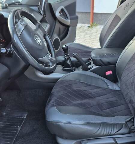 Серый Тойота РАВ 4, объемом двигателя 2.23 л и пробегом 293 тыс. км за 7999 $, фото 44 на Automoto.ua