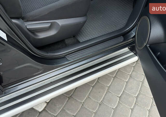 Сірий Тойота РАВ 4, об'ємом двигуна 2 л та пробігом 90 тис. км за 12300 $, фото 137 на Automoto.ua