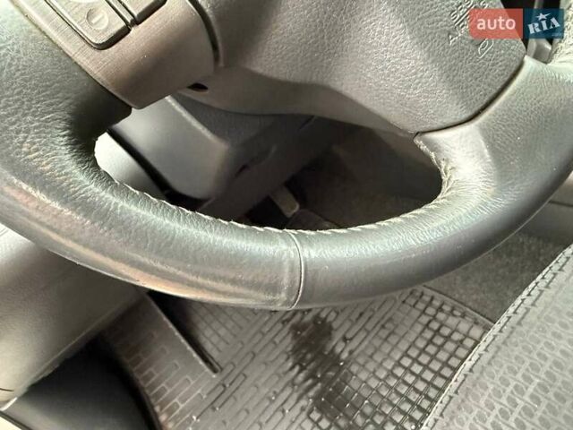 Серый Тойота РАВ 4, объемом двигателя 2 л и пробегом 80 тыс. км за 12600 $, фото 23 на Automoto.ua