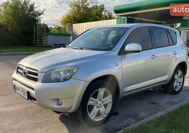 Серый Тойота РАВ 4, объемом двигателя 2.2 л и пробегом 314 тыс. км за 4500 $, фото 8 на Automoto.ua
