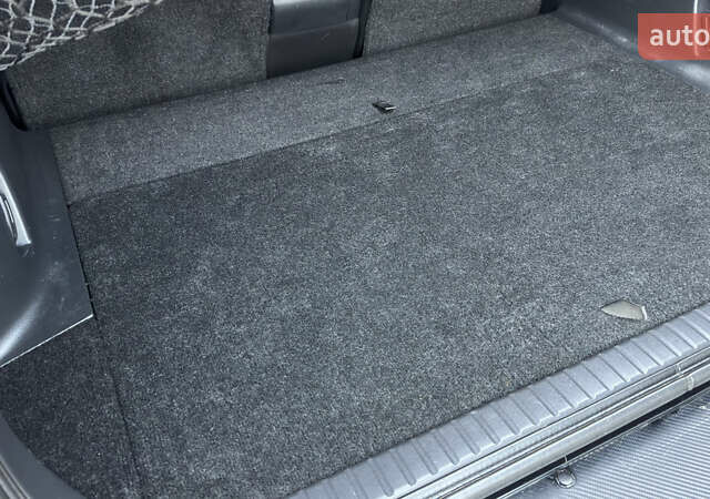 Серый Тойота РАВ 4, объемом двигателя 2 л и пробегом 90 тыс. км за 12300 $, фото 151 на Automoto.ua