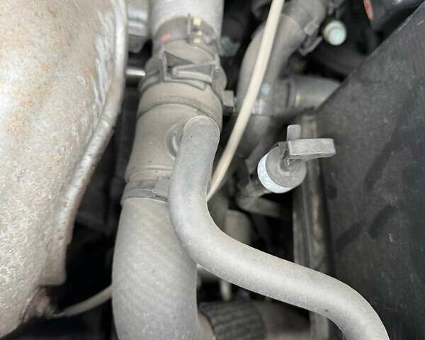 Серый Тойота РАВ 4, объемом двигателя 2 л и пробегом 80 тыс. км за 12600 $, фото 63 на Automoto.ua