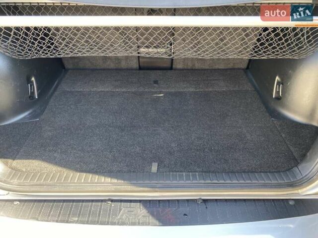 Серый Тойота РАВ 4, объемом двигателя 2 л и пробегом 158 тыс. км за 10800 $, фото 9 на Automoto.ua