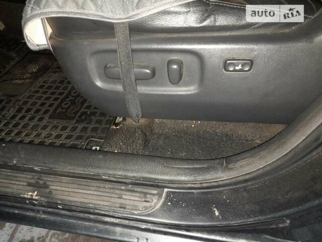 Сірий Тойота РАВ 4, об'ємом двигуна 2 л та пробігом 280 тис. км за 10000 $, фото 12 на Automoto.ua