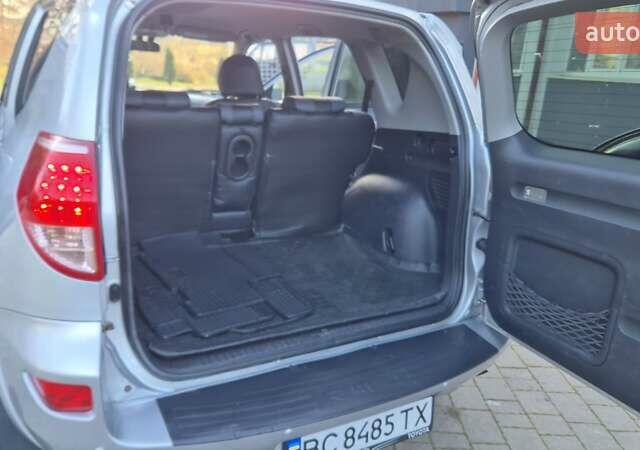 Серый Тойота РАВ 4, объемом двигателя 2.23 л и пробегом 293 тыс. км за 7999 $, фото 56 на Automoto.ua