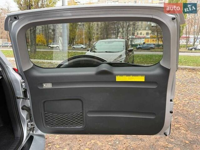 Серый Тойота РАВ 4, объемом двигателя 2 л и пробегом 80 тыс. км за 12600 $, фото 34 на Automoto.ua