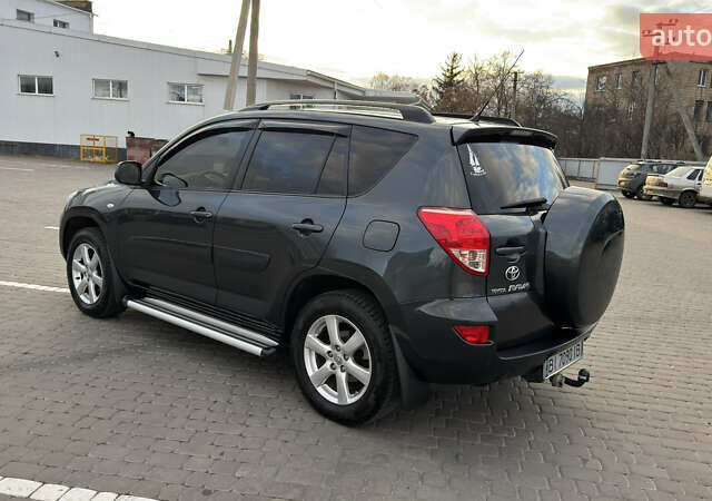 Серый Тойота РАВ 4, объемом двигателя 2 л и пробегом 90 тыс. км за 12300 $, фото 7 на Automoto.ua