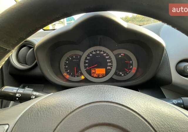 Серый Тойота РАВ 4, объемом двигателя 2.2 л и пробегом 314 тыс. км за 4500 $, фото 20 на Automoto.ua