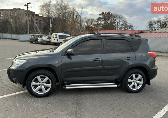 Сірий Тойота РАВ 4, об'ємом двигуна 2 л та пробігом 90 тис. км за 12300 $, фото 4 на Automoto.ua