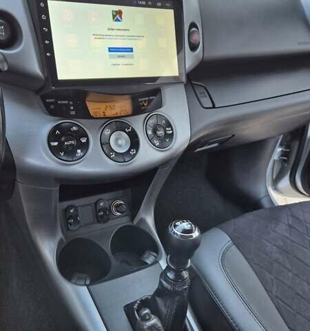 Серый Тойота РАВ 4, объемом двигателя 2.23 л и пробегом 293 тыс. км за 7999 $, фото 35 на Automoto.ua