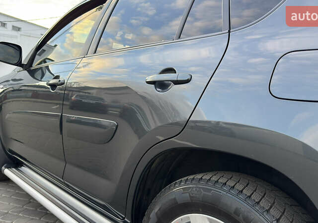 Серый Тойота РАВ 4, объемом двигателя 2 л и пробегом 90 тыс. км за 12300 $, фото 67 на Automoto.ua