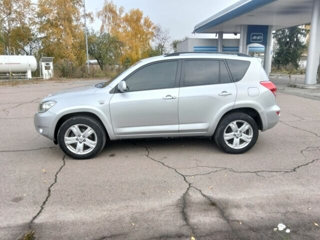 Тойота РАВ 4 2008 в Конотопе на Automoto.ua Серый Тойота РАВ 4, объемом двигателя 2.2 л и пробегом 208 тыс. км за 10490 $, фото 9 на Automoto.ua