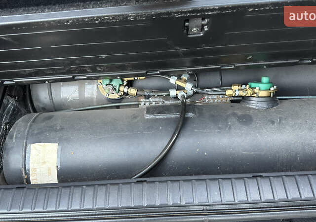 Серый Тойота РАВ 4, объемом двигателя 2 л и пробегом 90 тыс. км за 12300 $, фото 153 на Automoto.ua