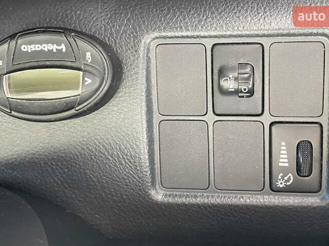 Серый Тойота РАВ 4, объемом двигателя 2.23 л и пробегом 156 тыс. км за 9650 $, фото 18 на Automoto.ua