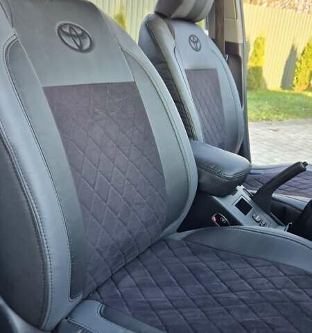 Серый Тойота РАВ 4, объемом двигателя 2.23 л и пробегом 293 тыс. км за 7999 $, фото 72 на Automoto.ua