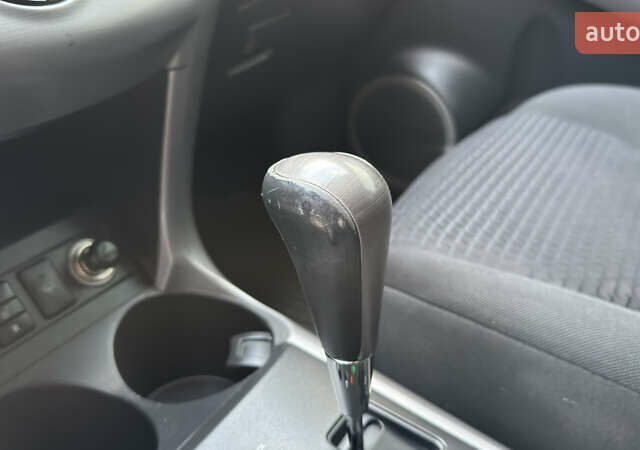 Сірий Тойота РАВ 4, об'ємом двигуна 2 л та пробігом 90 тис. км за 12300 $, фото 111 на Automoto.ua