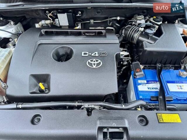 Сірий Тойота РАВ 4, об'ємом двигуна 2.23 л та пробігом 175 тис. км за 9650 $, фото 34 на Automoto.ua