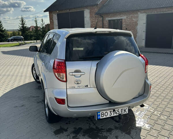 Сірий Тойота РАВ 4, об'ємом двигуна 2.23 л та пробігом 325 тис. км за 9000 $, фото 10 на Automoto.ua