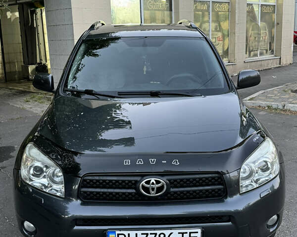 Серый Тойота РАВ 4, объемом двигателя 2.23 л и пробегом 217 тыс. км за 10900 $, фото 1 на Automoto.ua