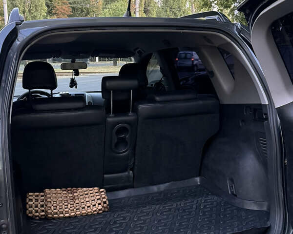 Серый Тойота РАВ 4, объемом двигателя 2.23 л и пробегом 217 тыс. км за 10900 $, фото 6 на Automoto.ua