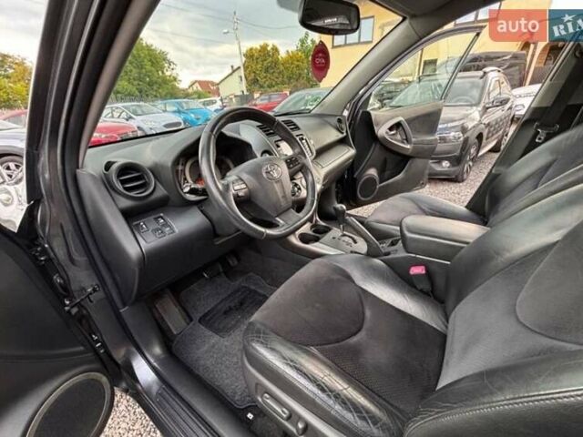 Сірий Тойота РАВ 4, об'ємом двигуна 2 л та пробігом 137 тис. км за 7700 $, фото 14 на Automoto.ua